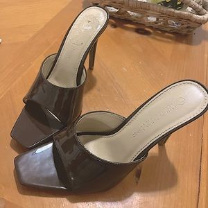 Size 6.5 sandal heels/ open heels brown